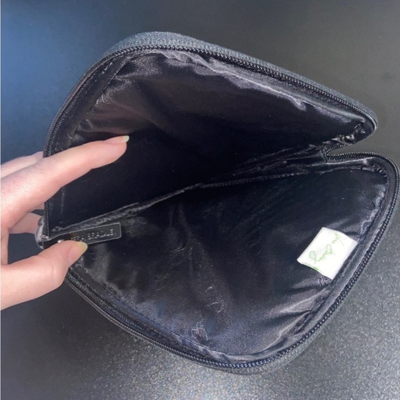 2 for 30✨Vera Bradley Mini ipad and tablet sleeve - Picture 5 of 5